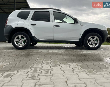 Білий Дачія Duster, об'ємом двигуна 1.46 л та пробігом 233 тис. км за 8250 $, фото 16 на Automoto.ua
