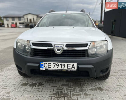 Белый Дачия Duster, объемом двигателя 1.46 л и пробегом 232 тыс. км за 8200 $, фото 1 на Automoto.ua