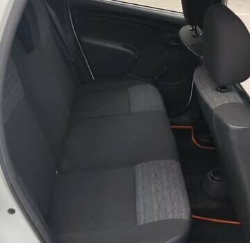 Білий Дачія Duster, об'ємом двигуна 1.6 л та пробігом 260 тис. км за 7500 $, фото 11 на Automoto.ua