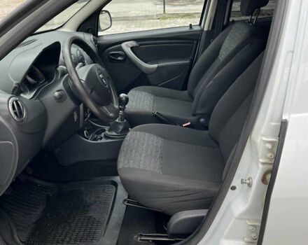 Белый Дачия Duster, объемом двигателя 1.46 л и пробегом 232 тыс. км за 8200 $, фото 44 на Automoto.ua
