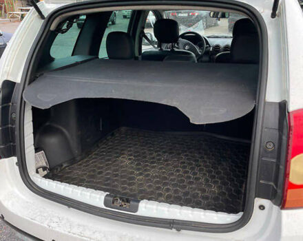 Белый Дачия Duster, объемом двигателя 1.46 л и пробегом 237 тыс. км за 8500 $, фото 3 на Automoto.ua
