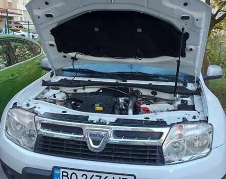 Дачия Duster 2011 в Тернополе на Automoto.ua Белый Дачия Duster, объемом двигателя 1.46 л и пробегом 179 тыс. км за 9900 $, фото 24 на Automoto.ua