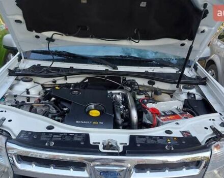 Дачия Duster 2011 в Тернополе на Automoto.ua Белый Дачия Duster, объемом двигателя 1.46 л и пробегом 179 тыс. км за 9900 $, фото 26 на Automoto.ua