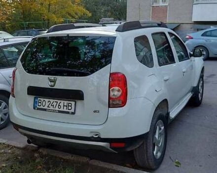 Дачия Duster 2011 в Тернополе на Automoto.ua Белый Дачия Duster, объемом двигателя 1.46 л и пробегом 179 тыс. км за 9900 $, фото 5 на Automoto.ua