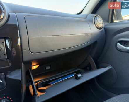 Білий Дачія Duster, об'ємом двигуна 1.6 л та пробігом 153 тис. км за 8999 $, фото 66 на Automoto.ua