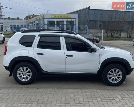 Белый Дачия Duster, объемом двигателя 1.46 л и пробегом 197 тыс. км за 8400 $, фото 5 на Automoto.ua