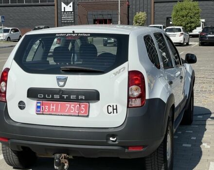 Белый Дачия Duster, объемом двигателя 1.6 л и пробегом 235 тыс. км за 7300 $, фото 4 на Automoto.ua