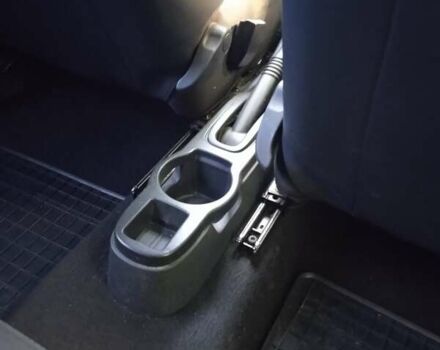 Белый Дачия Duster, объемом двигателя 1.6 л и пробегом 162 тыс. км за 7800 $, фото 13 на Automoto.ua