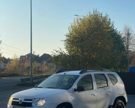 Белый Дачия Duster, объемом двигателя 1.5 л и пробегом 282 тыс. км за 7999 $, фото 1 на Automoto.ua