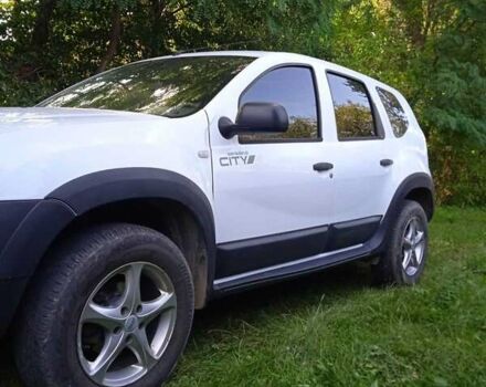 Белый Дачия Duster, объемом двигателя 1.6 л и пробегом 162 тыс. км за 7999 $, фото 4 на Automoto.ua
