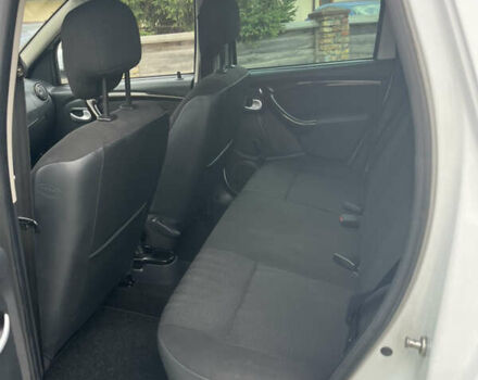 Білий Дачія Duster, об'ємом двигуна 1.6 л та пробігом 105 тис. км за 7500 $, фото 8 на Automoto.ua