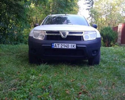 Белый Дачия Duster, объемом двигателя 1.6 л и пробегом 162 тыс. км за 7999 $, фото 5 на Automoto.ua