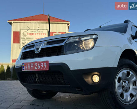 Білий Дачія Duster, об'ємом двигуна 1.6 л та пробігом 153 тис. км за 8999 $, фото 13 на Automoto.ua