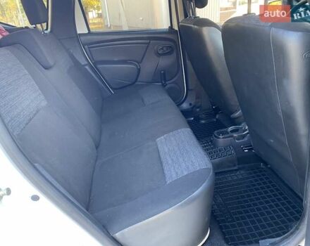 Білий Дачія Duster, об'ємом двигуна 1.46 л та пробігом 197 тис. км за 7990 $, фото 23 на Automoto.ua