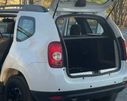Белый Дачия Duster, объемом двигателя 1.5 л и пробегом 298 тыс. км за 7999 $, фото 17 на Automoto.ua