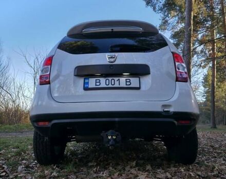 Белый Дачия Duster, объемом двигателя 1.46 л и пробегом 227 тыс. км за 10700 $, фото 4 на Automoto.ua