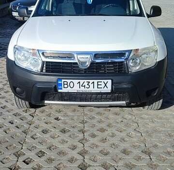 Білий Дачія Duster, об'ємом двигуна 1.6 л та пробігом 211 тис. км за 9150 $, фото 6 на Automoto.ua