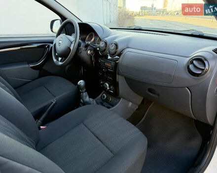 Білий Дачія Duster, об'ємом двигуна 1.6 л та пробігом 153 тис. км за 8999 $, фото 37 на Automoto.ua