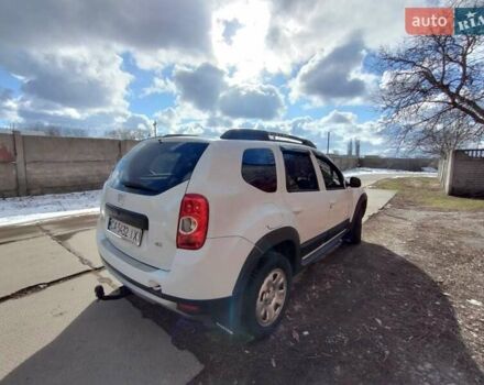 Белый Дачия Duster, объемом двигателя 1.5 л и пробегом 224 тыс. км за 9000 $, фото 2 на Automoto.ua
