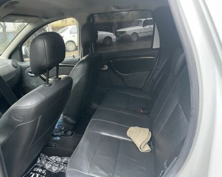 Белый Дачия Duster, объемом двигателя 1.5 л и пробегом 150 тыс. км за 7700 $, фото 5 на Automoto.ua