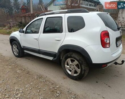Белый Дачия Duster, объемом двигателя 1.5 л и пробегом 257 тыс. км за 8400 $, фото 4 на Automoto.ua