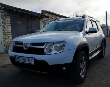 Белый Дачия Duster, объемом двигателя 1.5 л и пробегом 258 тыс. км за 9100 $, фото 5 на Automoto.ua