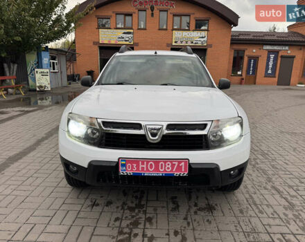Белый Дачия Duster, объемом двигателя 1.6 л и пробегом 168 тыс. км за 8900 $, фото 7 на Automoto.ua