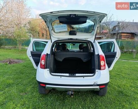 Белый Дачия Duster, объемом двигателя 1.5 л и пробегом 257 тыс. км за 8400 $, фото 22 на Automoto.ua