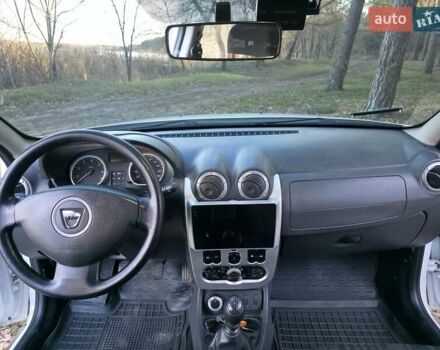 Белый Дачия Duster, объемом двигателя 1.46 л и пробегом 227 тыс. км за 10700 $, фото 15 на Automoto.ua