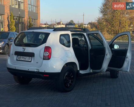 Белый Дачия Duster, объемом двигателя 1.5 л и пробегом 298 тыс. км за 7999 $, фото 13 на Automoto.ua