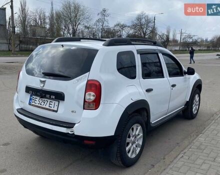 Белый Дачия Duster, объемом двигателя 1.46 л и пробегом 197 тыс. км за 8400 $, фото 7 на Automoto.ua