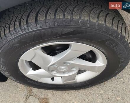 Белый Дачия Duster, объемом двигателя 1.5 л и пробегом 168 тыс. км за 10700 $, фото 37 на Automoto.ua