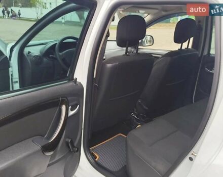 Белый Дачия Duster, объемом двигателя 1.5 л и пробегом 168 тыс. км за 10700 $, фото 23 на Automoto.ua