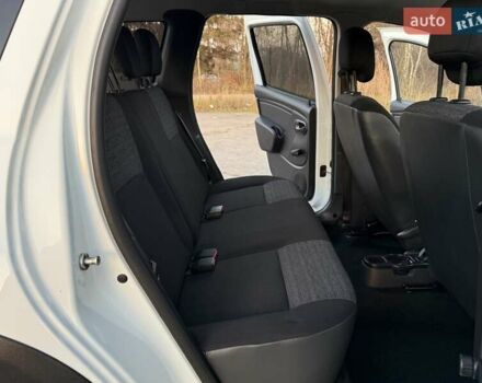 Білий Дачія Duster, об'ємом двигуна 1.5 л та пробігом 182 тис. км за 8999 $, фото 29 на Automoto.ua
