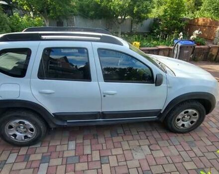 Белый Дачия Duster, объемом двигателя 1.6 л и пробегом 260 тыс. км за 8500 $, фото 3 на Automoto.ua