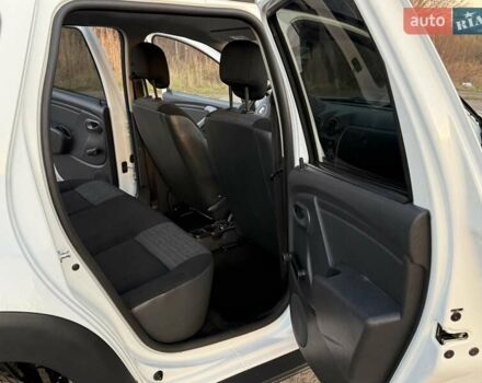 Білий Дачія Duster, об'ємом двигуна 1.5 л та пробігом 182 тис. км за 8999 $, фото 27 на Automoto.ua