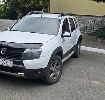 Белый Дачия Duster, объемом двигателя 1.6 л и пробегом 275 тыс. км за 6999 $, фото 3 на Automoto.ua