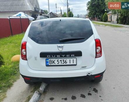 Белый Дачия Duster, объемом двигателя 1.6 л и пробегом 226 тыс. км за 7500 $, фото 3 на Automoto.ua