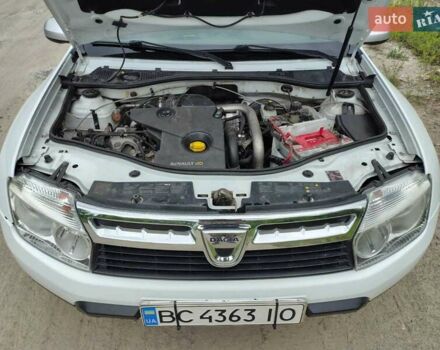 Белый Дачия Duster, объемом двигателя 1.5 л и пробегом 166 тыс. км за 9000 $, фото 15 на Automoto.ua
