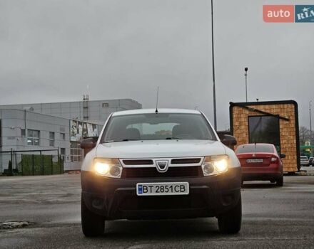 Білий Дачія Duster, об'ємом двигуна 1.6 л та пробігом 122 тис. км за 8300 $, фото 2 на Automoto.ua