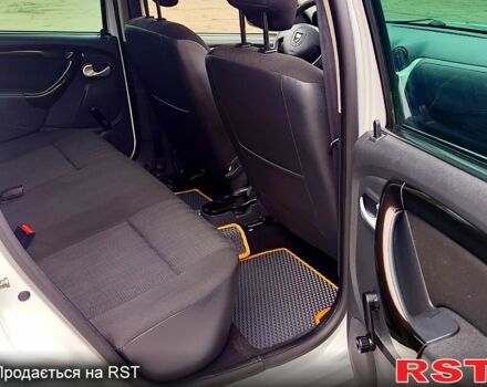 Белый Дачия Duster, объемом двигателя 1.5 л и пробегом 168 тыс. км за 10700 $, фото 10 на Automoto.ua