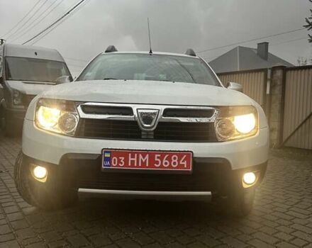 Білий Дачія Duster, об'ємом двигуна 1.5 л та пробігом 168 тис. км за 8300 $, фото 1 на Automoto.ua