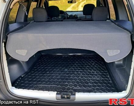 Білий Дачія Duster, об'ємом двигуна 1.6 л та пробігом 170 тис. км за 8000 $, фото 13 на Automoto.ua