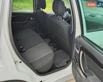 Белый Дачия Duster, объемом двигателя 1.5 л и пробегом 166 тыс. км за 9000 $, фото 9 на Automoto.ua