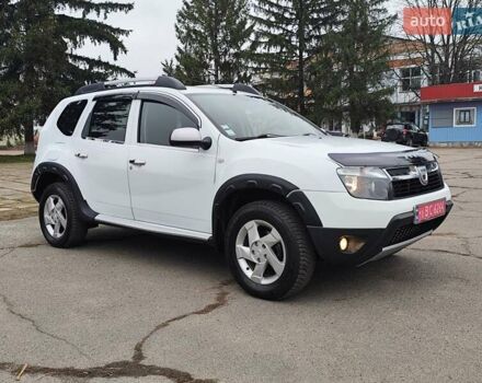 Белый Дачия Duster, объемом двигателя 1.5 л и пробегом 168 тыс. км за 10700 $, фото 4 на Automoto.ua