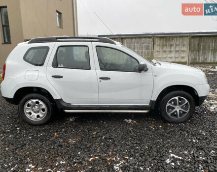 Білий Дачія Duster, об'ємом двигуна 1.6 л та пробігом 233 тис. км за 7100 $, фото 6 на Automoto.ua