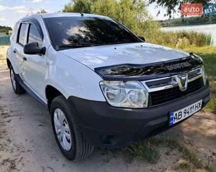 Белый Дачия Duster, объемом двигателя 1.6 л и пробегом 172 тыс. км за 9000 $, фото 9 на Automoto.ua