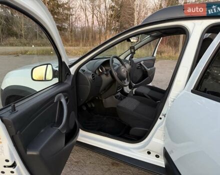 Білий Дачія Duster, об'ємом двигуна 1.5 л та пробігом 182 тис. км за 8999 $, фото 47 на Automoto.ua
