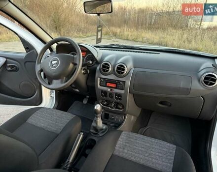 Білий Дачія Duster, об'ємом двигуна 1.5 л та пробігом 182 тис. км за 8999 $, фото 36 на Automoto.ua