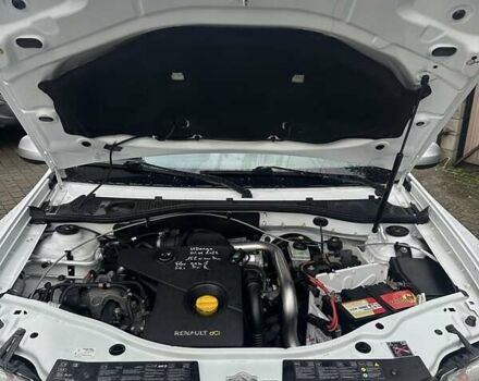 Білий Дачія Duster, об'ємом двигуна 1.5 л та пробігом 168 тис. км за 8300 $, фото 12 на Automoto.ua